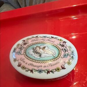 Porcelain music box by Franklin Mint
